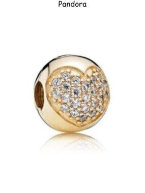 Pandora Gold Love of My Life Clip